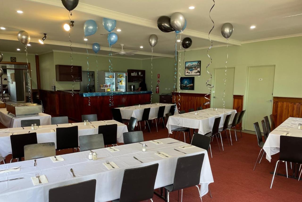 Falcon Hotel Motel Kanyapella Zewnętrze zdjęcie
